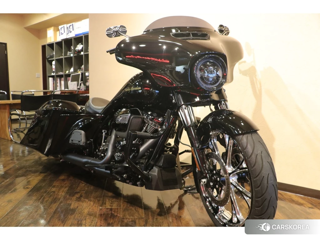 Проданный Harley-Davidson Street Glide FLHXS1690 2019 из Японии