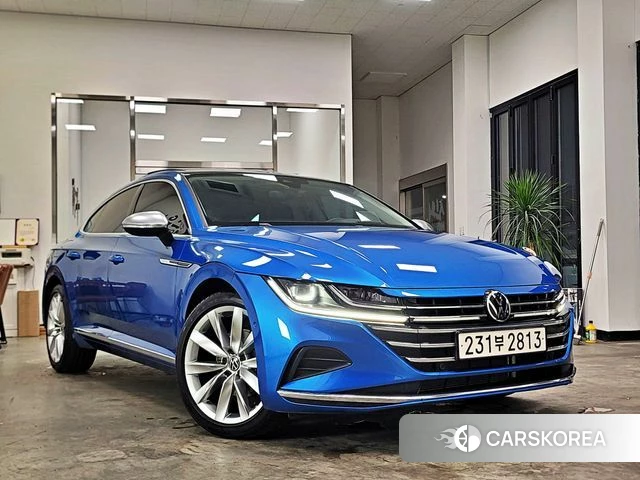Volkswagen Arteon 2023 Синий из Кореи