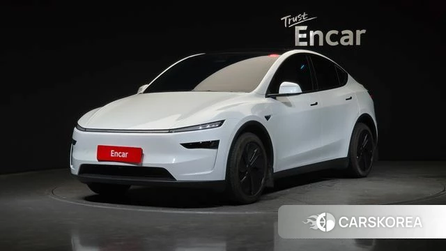 Tesla Model Y 2025 Белый из Кореи
