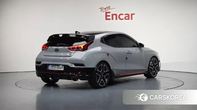 Hyundai Veloster (JS) 2022 Серебристо-серый из Кореи