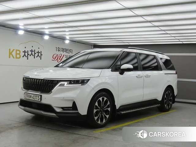 Kia Carnival 4th generation 2022 Белый из Кореи