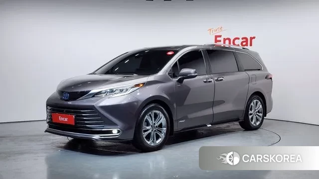 Toyota Sienna 4th Generation 2021 Серый из Кореи