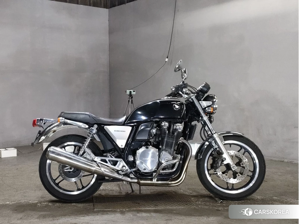 Проданный Honda CB1100 2011 из Японии, фото 2