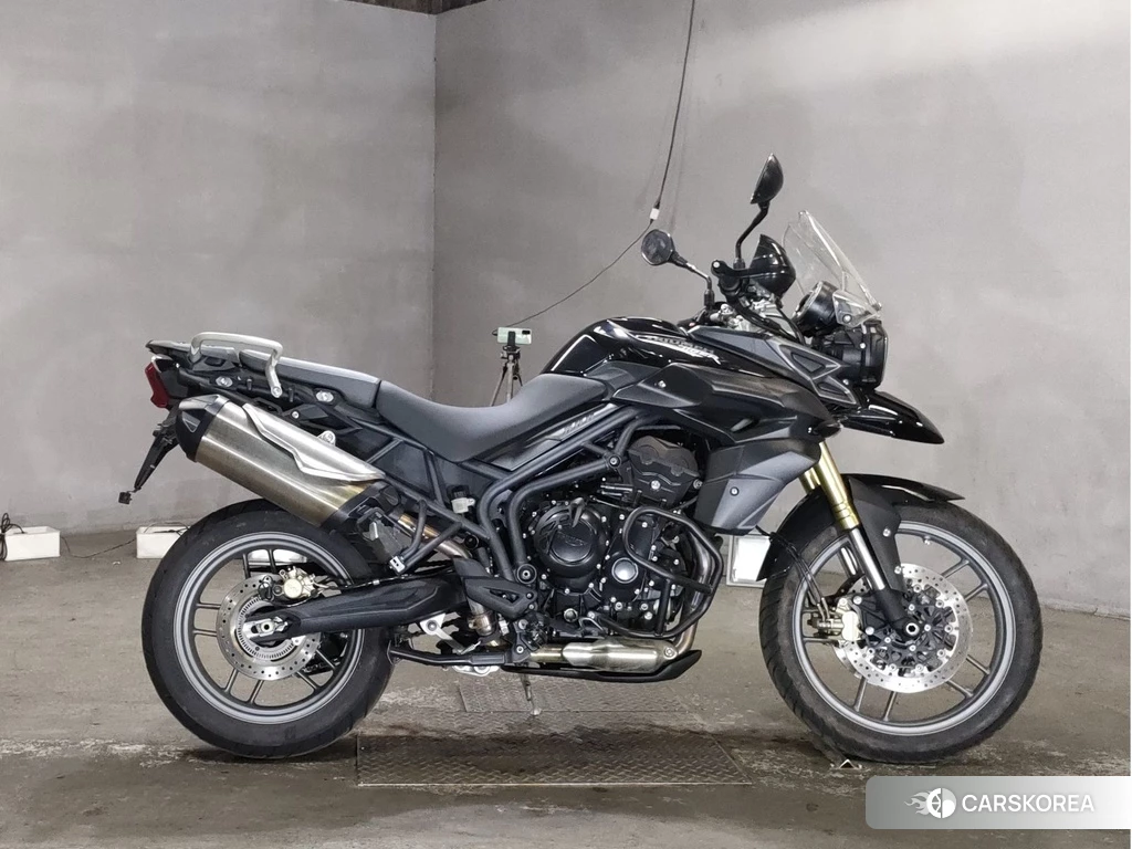 Проданный Triumph TIGER 800 2012 из Японии