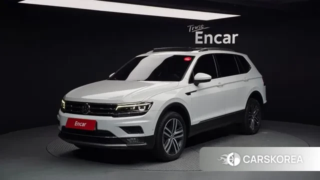 Volkswagen Tiguan Allspace 2020 Белый из Кореи