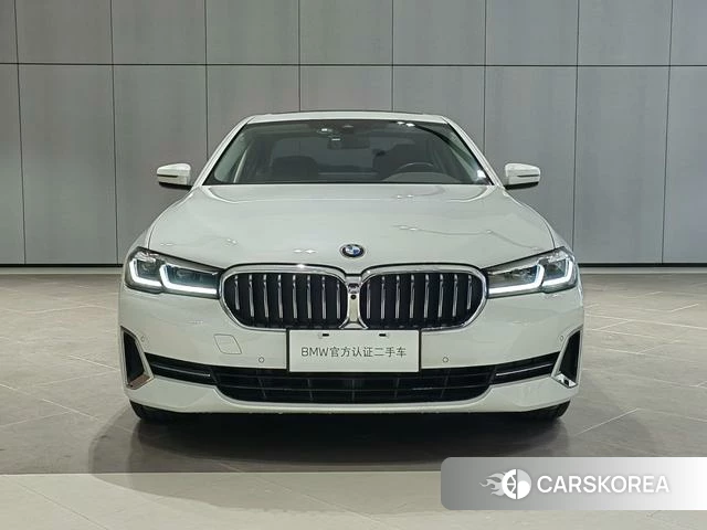 BMW 5 series 2023 Белый из Китая