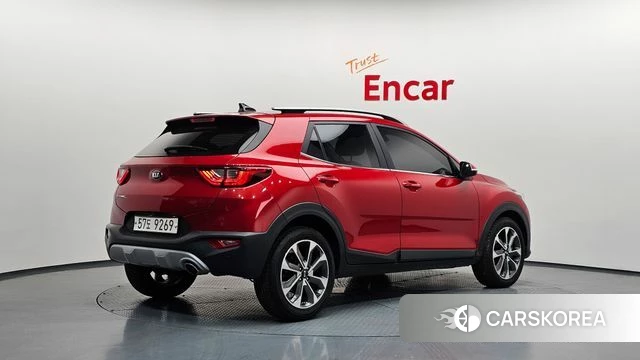 Kia Stonic 2018 Красный из Кореи