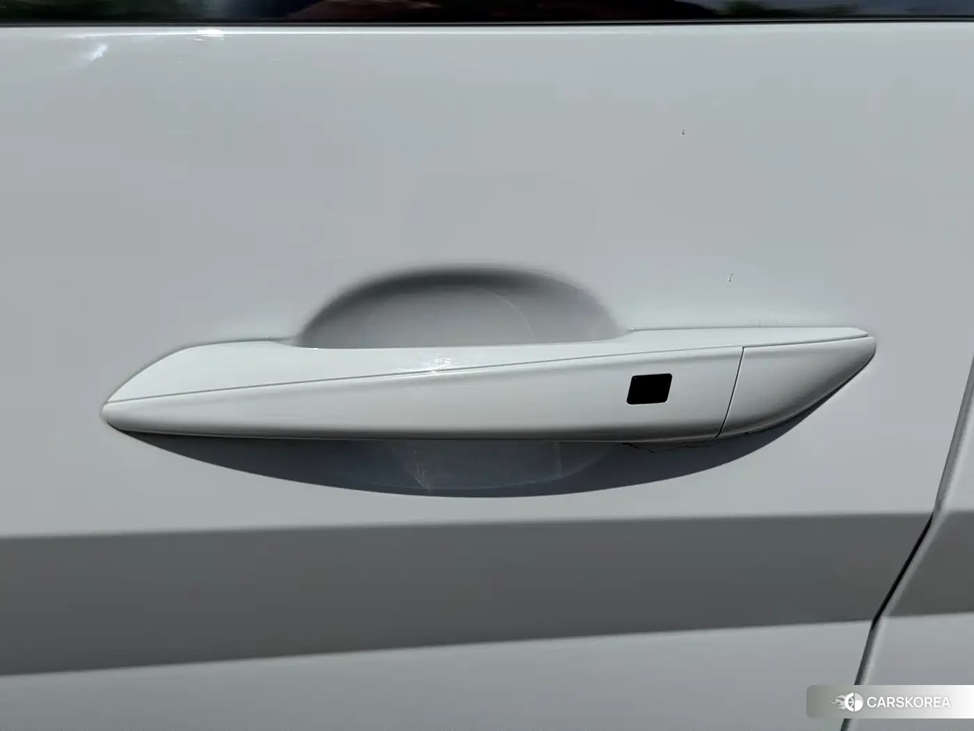 Hyundai Elantra 2023 Белый из Китая