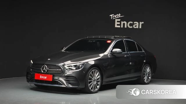 Mercedes-Benz E-Class W213 2021 Серый из Кореи