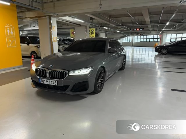 BMW 5 Series (G30) 2022 Серый из Кореи