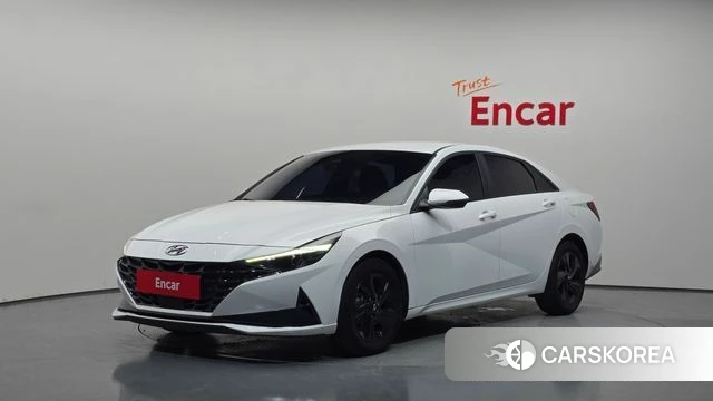 Hyundai Avante Hybrid (CN7) 2023 Белый из Кореи