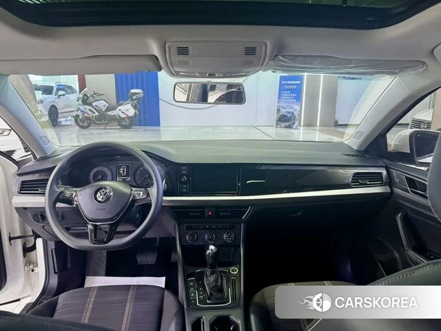 Volkswagen Lavida 2019 Белый из Китая