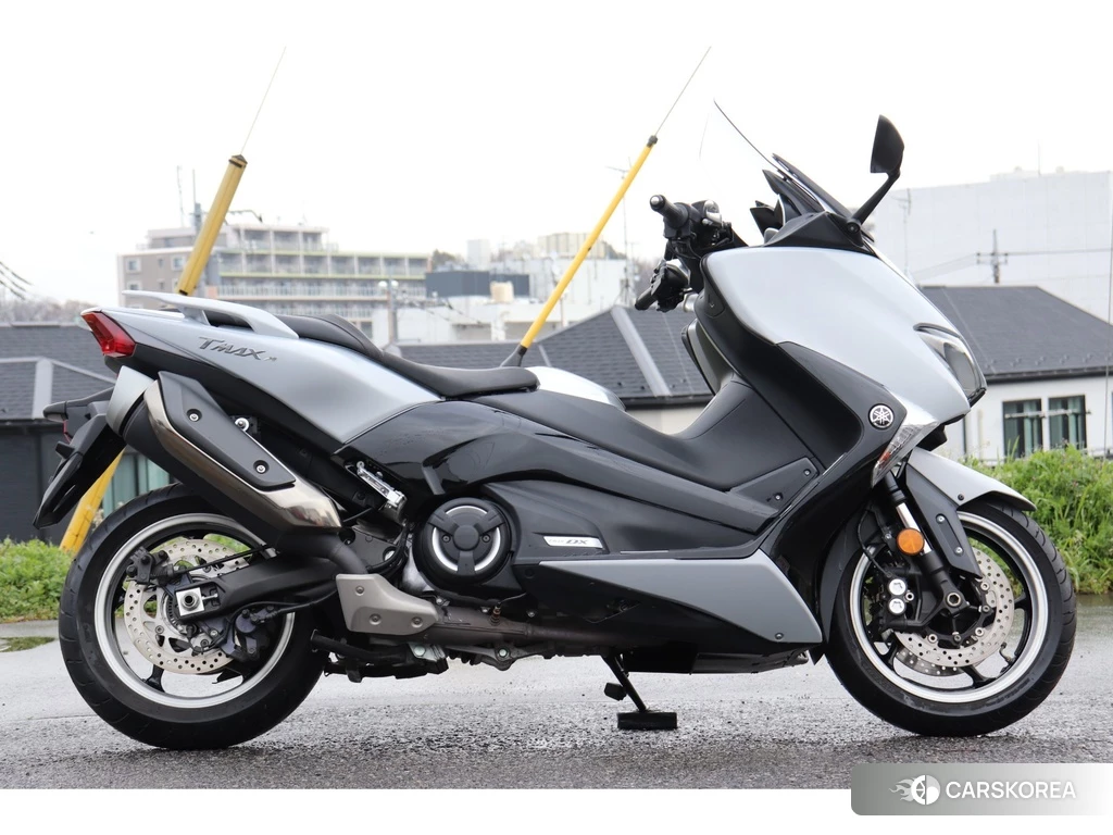 Проданный Yamaha T-MAX 530 DX 2019 из Японии