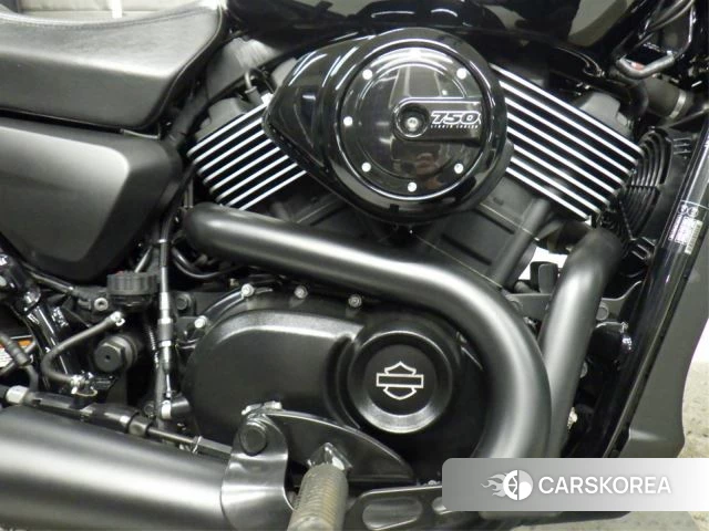 Engine photo