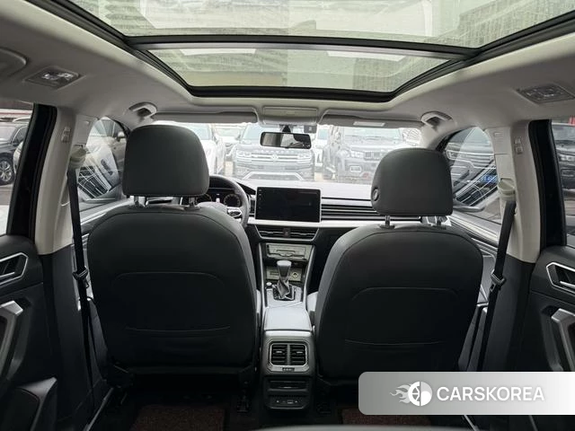 Volkswagen Tiguan L 2023 Черный из Китая