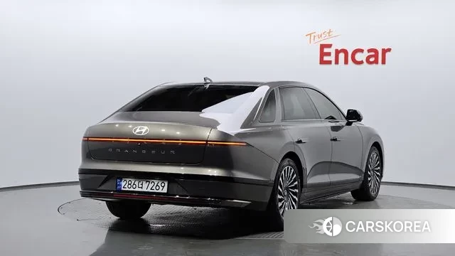 Hyundai Grandeur (GN7) 2023 Песочный из Кореи