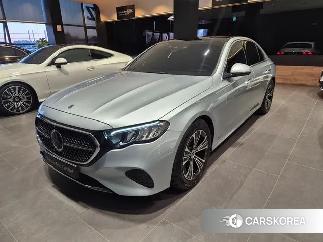 Mercedes-Benz E-Class W214 2025 Серебряный из Кореи