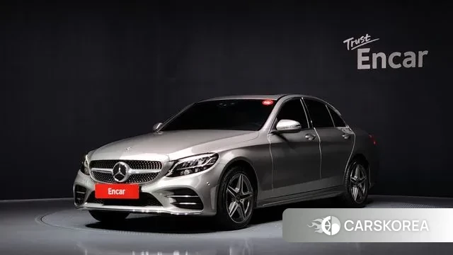 Mercedes-Benz C-Class W205 2021 Серебристо-серый из Кореи