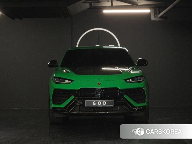 Lamborghini Urus 2024 Зеленый из Кореи