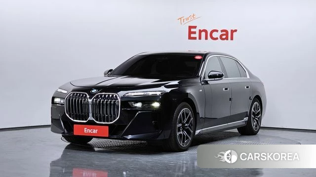 BMW 7 Series (G70) 2025 Черный из Кореи