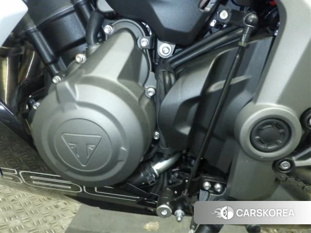 Engine photo