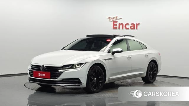 Volkswagen Arteon 2019 Белый из Кореи