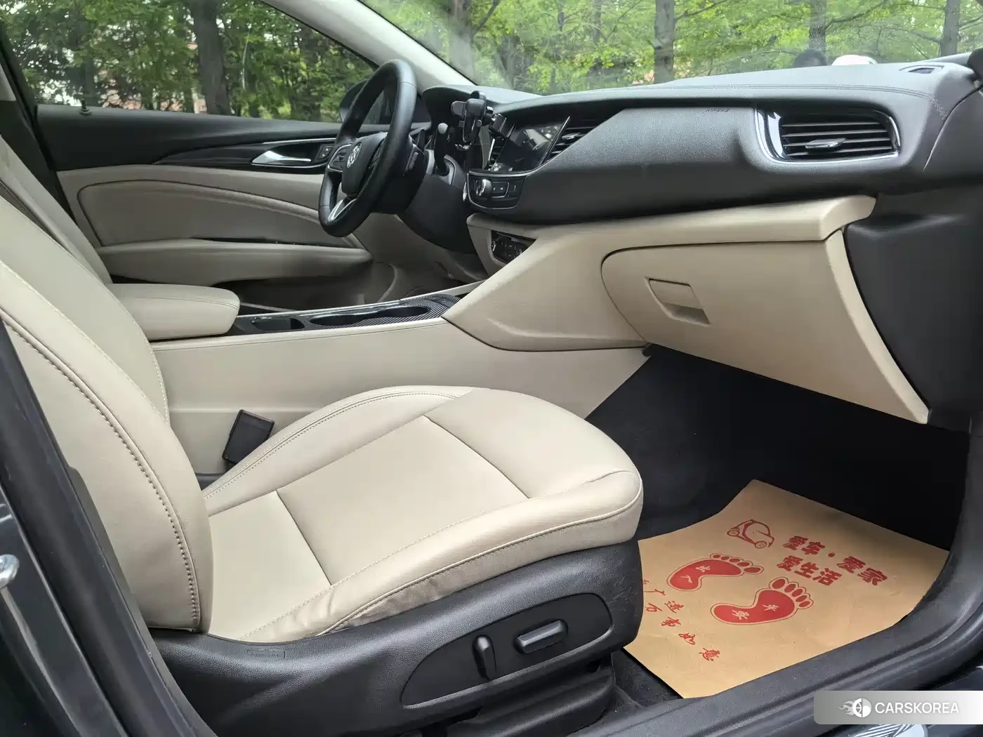 Buick Regal 2020 Silver/gray из Китая