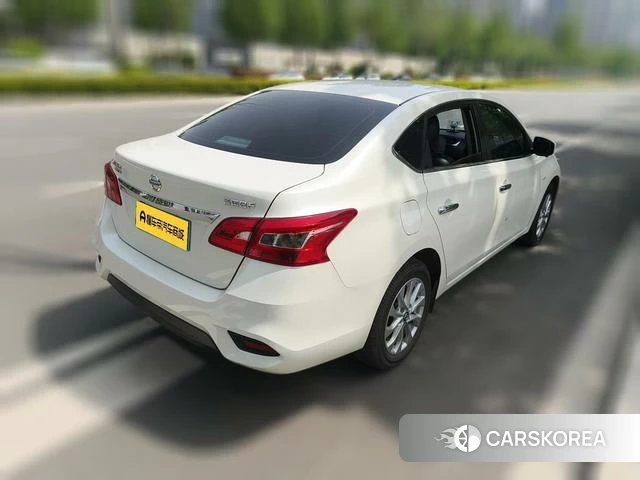 Nissan Xuan Yi 2025 Белый из Китая