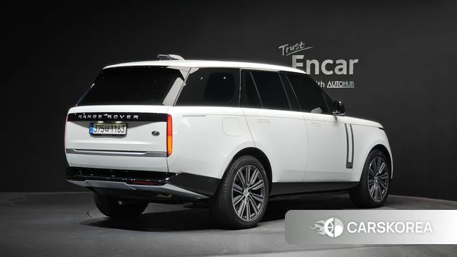 Land Rover Range Rover 5th Generation 2023 Белый из Кореи