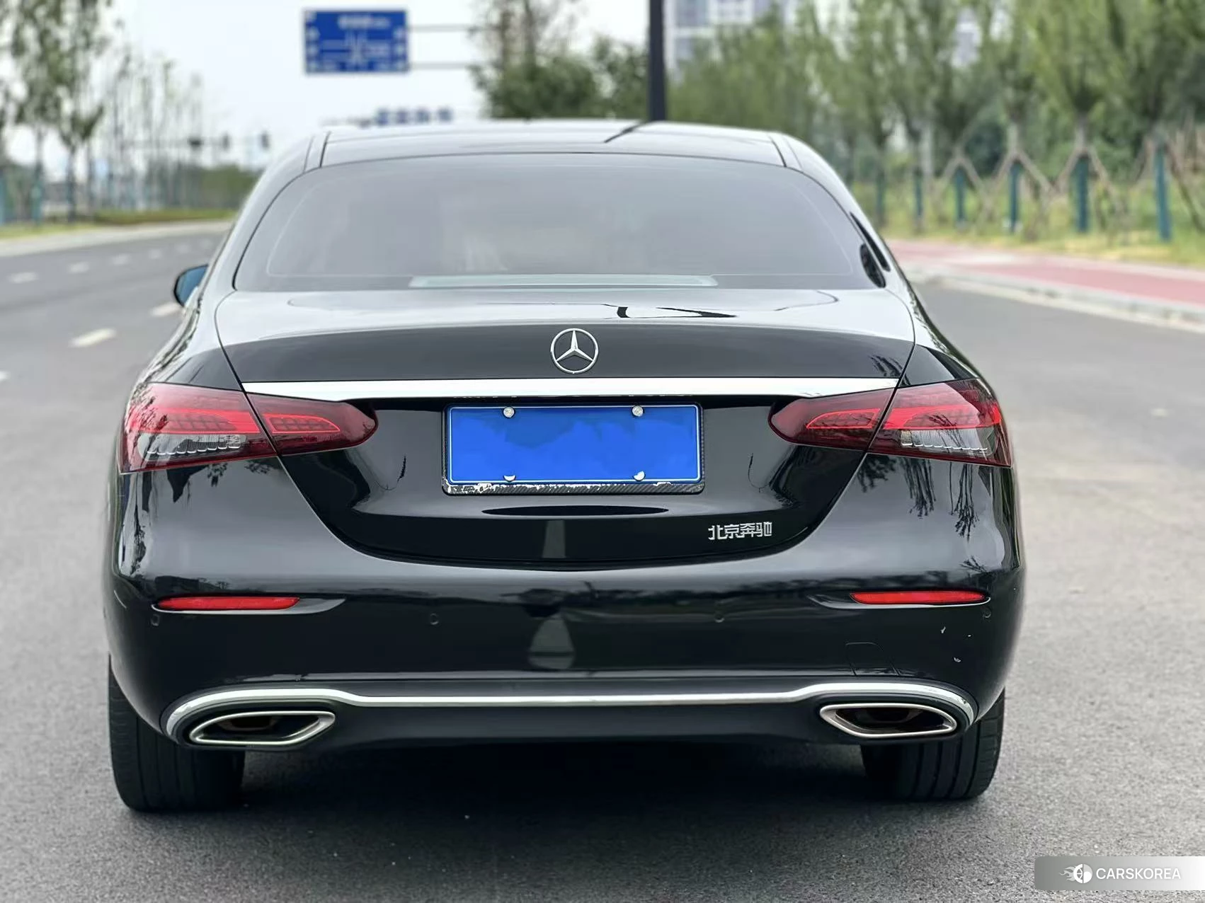 Mercedes-Benz E-class 2022 Черный из Китая
