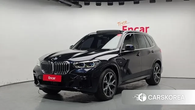 BMW X5 (G05) 2023 Черный из Кореи