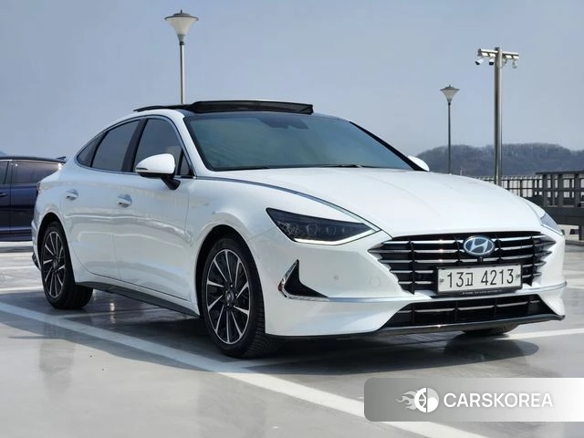 Hyundai Sonata (DN8) 2019 Белый из Кореи
