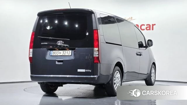 Hyundai Staria 2023 Серый из Кореи