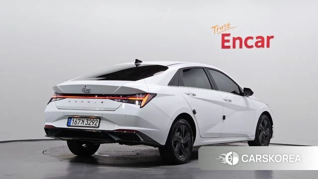 Hyundai Avante (CN7) 2020 Белый из Кореи