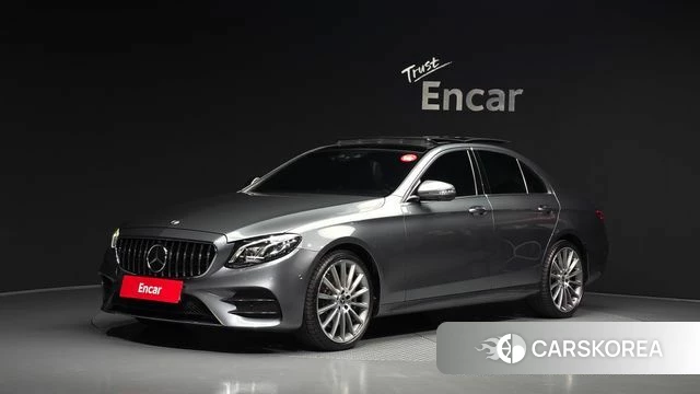 Mercedes-Benz E-Class W213 2019 Серый из Кореи