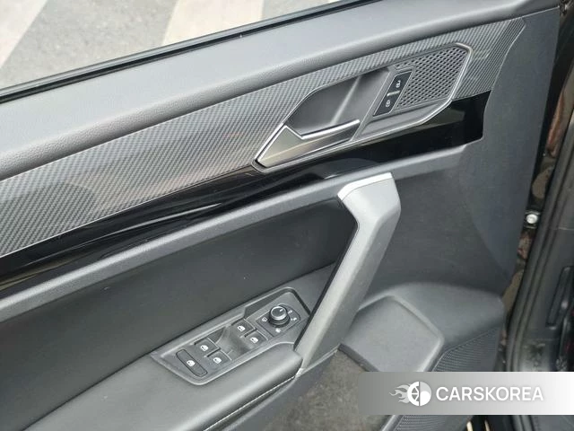Volkswagen Tanyue 2020 Черный из Китая
