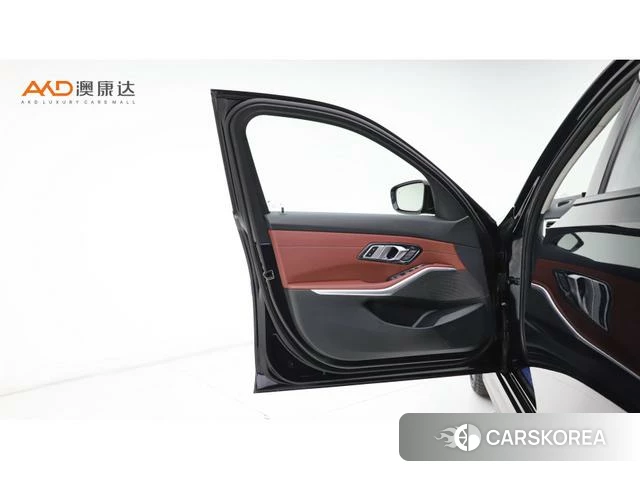 BMW i3 2024 Зеленый из Китая