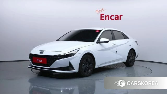 Hyundai Avante Hybrid (CN7) 2021 Белый из Кореи