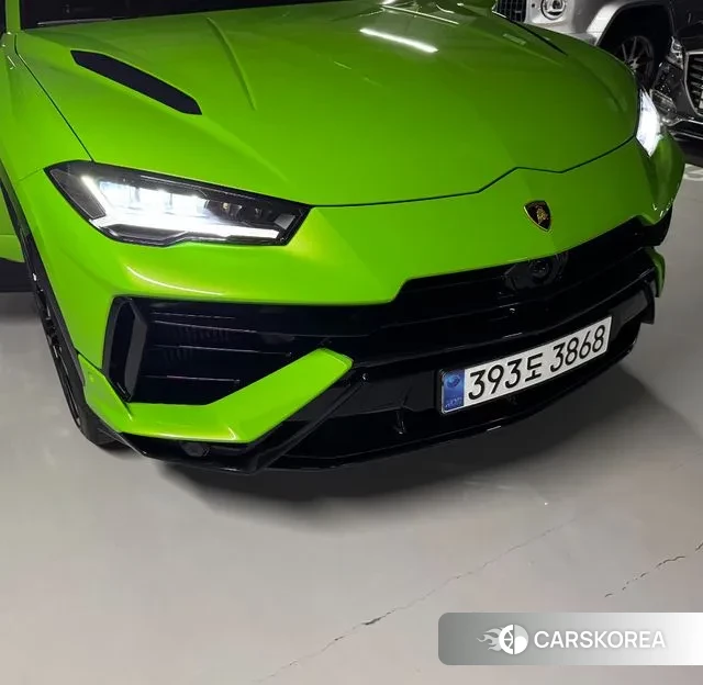 Lamborghini Urus 2024 Зеленый из Кореи