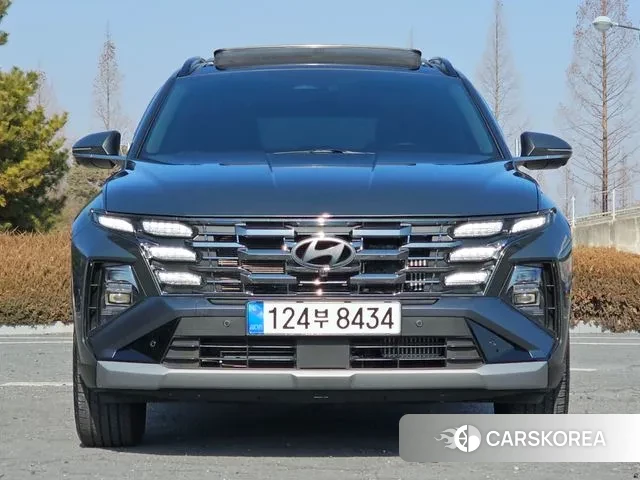 Hyundai The New Tucson Hybrid (NX4) 2024 Серый из Кореи