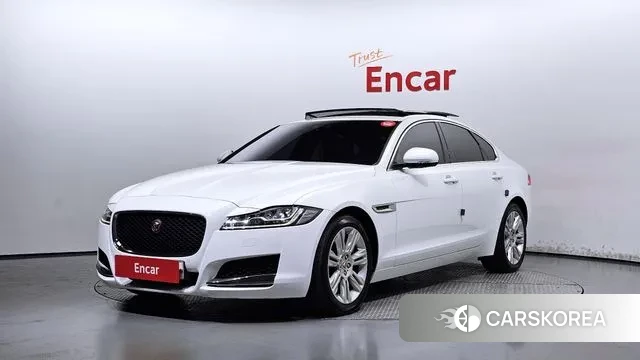 Jaguar XF (X260) 2018 Белый из Кореи