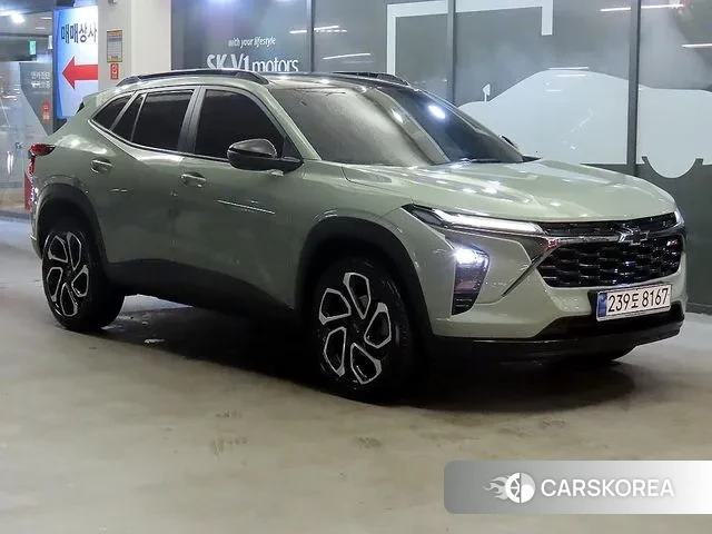 Chevrolet (GM Daewoo) Trax Crossover 2023 Зеленый из Кореи