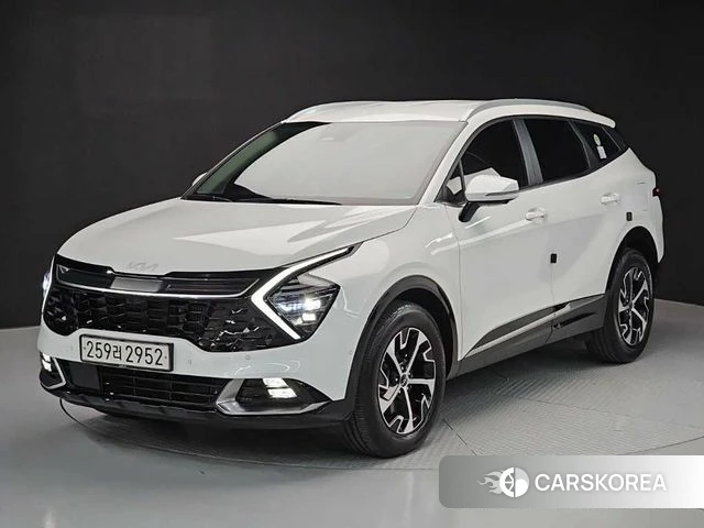 Kia Sportage 5th Generation Hybrid 2023 Белый из Кореи