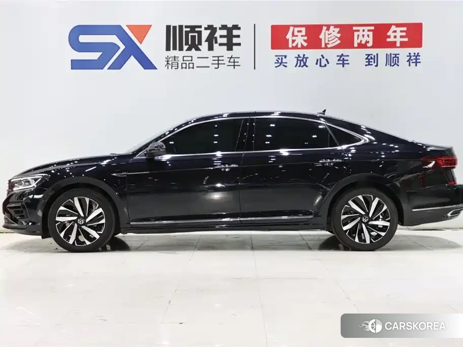 Volkswagen Passat 2023 Черный из Китая