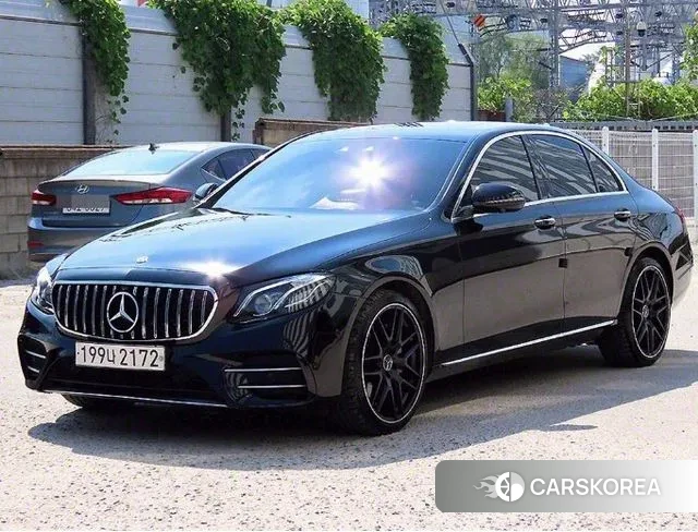 Mercedes-Benz E-Class W213 2019 Черный из Кореи