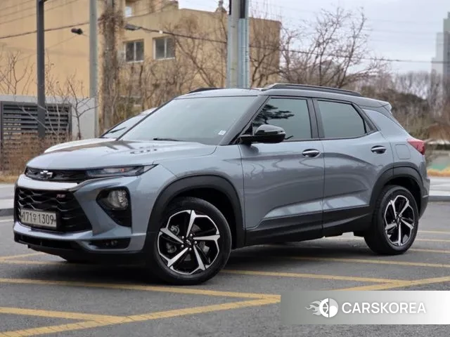 Chevrolet (GM Daewoo) Trailblazer 2020 Серый из Кореи