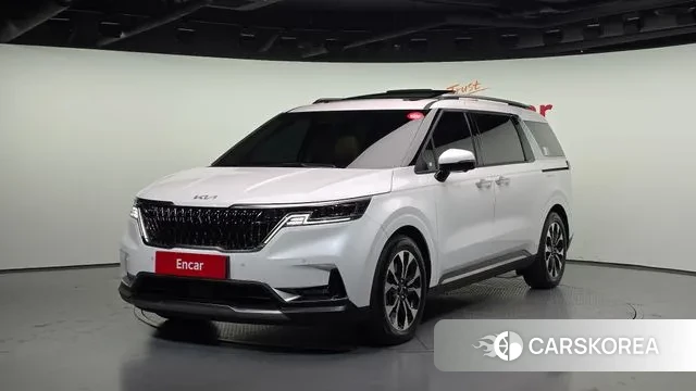 Kia Carnival 4th generation 2023 Белый из Кореи