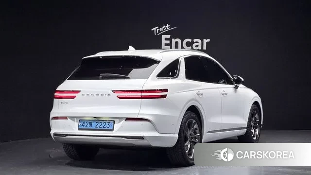 Genesis Electrified GV70 2022 Белый из Кореи