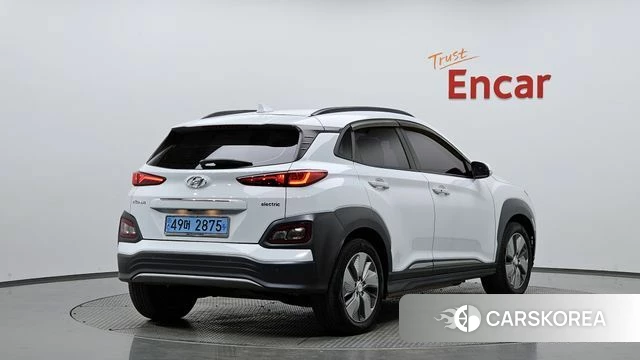 Hyundai Kona Electric 2018 Белый из Кореи