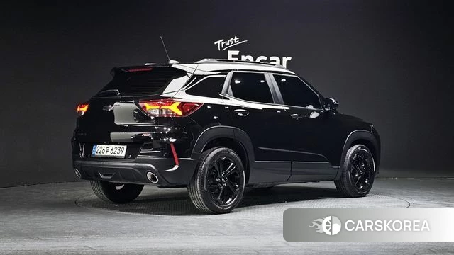 Chevrolet (GM Daewoo) Trailblazer 2021 Черный из Кореи